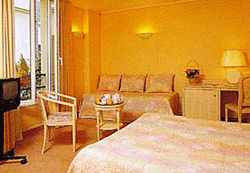 Hotel Cheverny Paris