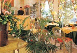 Hotel De L'Orchidee Paris France